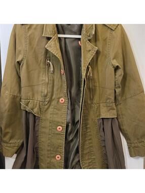 Women's Khaki and Green Jacket